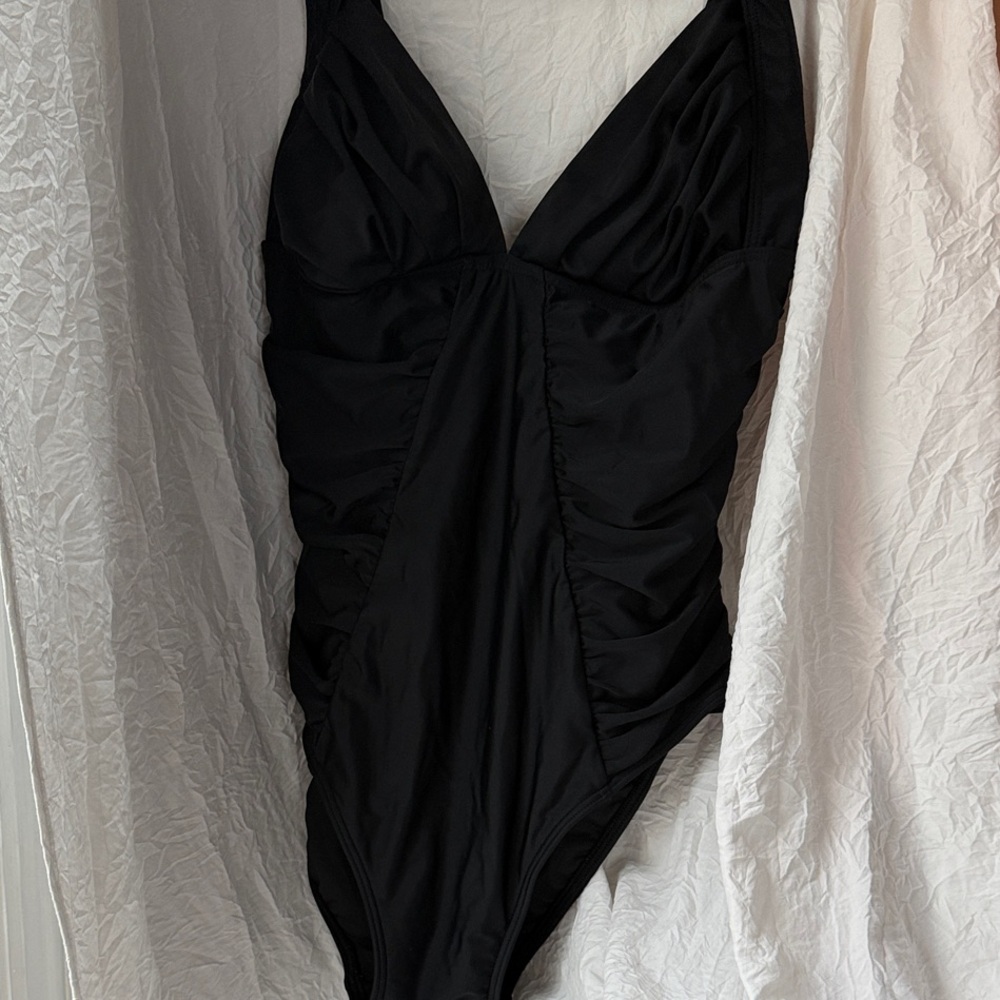 VENUS Black One Piece Swimsuit